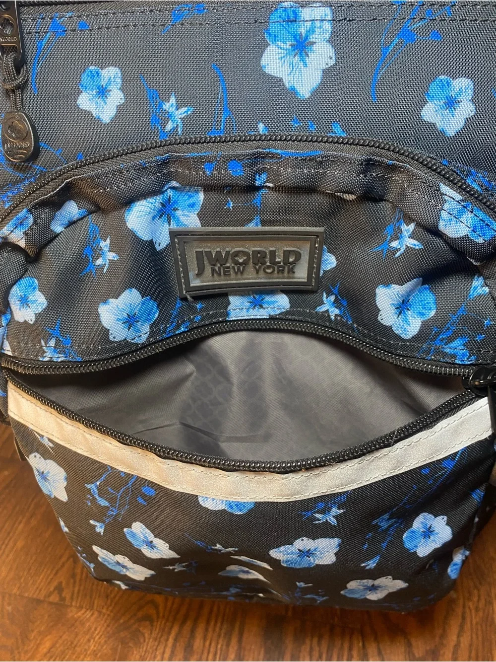 J World New York this bag